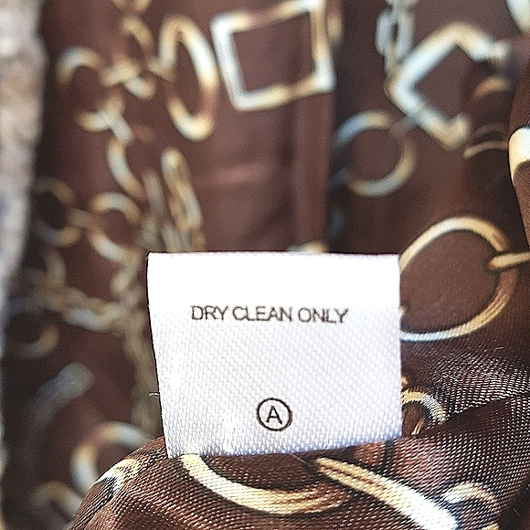 🔥LAST CHANCE!! DONATING!!🔥 L ERIN LONDON BROWN & TAN FAUX LEATHER PELT VEST - Picture 8 of 8